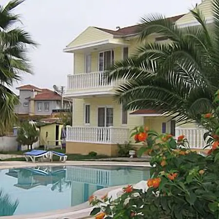 Mavikosk Hotel apartamentowy 4*